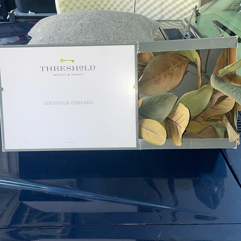 NEW Magnolia Leaf Garland By Threshold